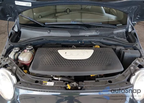 2016 Fiat 500E Battery Electric z USA, uszkodzony, nr VIN 3C3CFFGE7GT229406